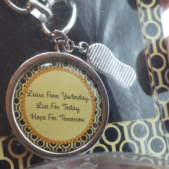 Mainstreet Collection Hope Say It Silvertone Charm Bracelet - Picture 2 of 3